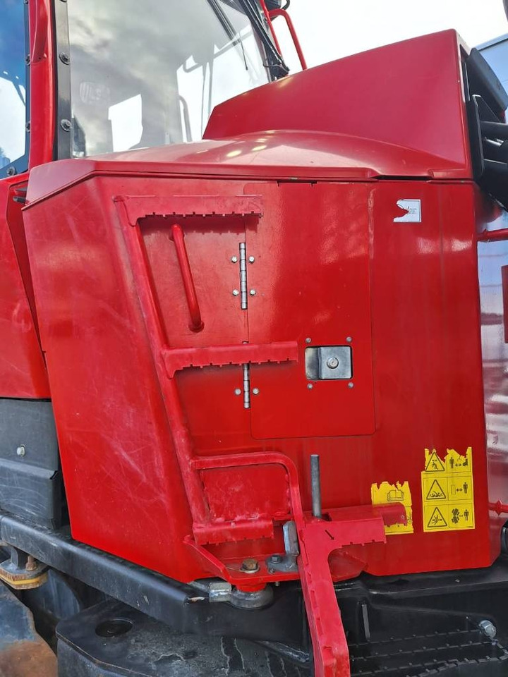 جرار شحن جذوع أشجار الغابات Komatsu 875: صورة 9