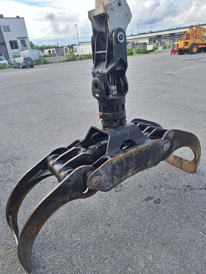 جرار شحن جذوع أشجار الغابات Komatsu 875: صورة 6