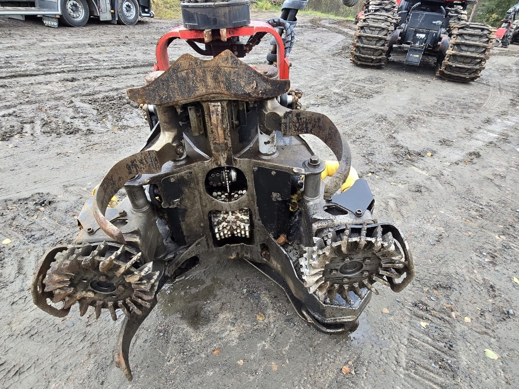 Komatsu 901.5 - آلة حصاد الأشجار: صورة 5 Komatsu 901.5 - آلة حصاد الأشجار: صورة 5