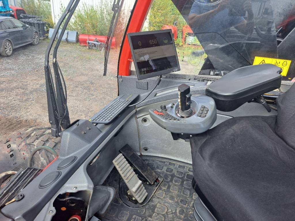 آلة حصاد الأشجار Komatsu 901 XC: صورة 14 آلة حصاد الأشجار Komatsu 901 XC: صورة 14