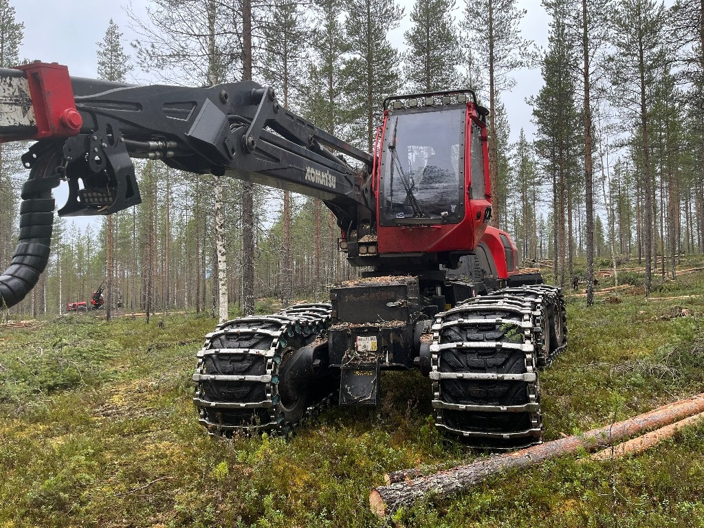 Komatsu 901 XC - آلة حصاد الأشجار: صورة 3 Komatsu 901 XC - آلة حصاد الأشجار: صورة 3