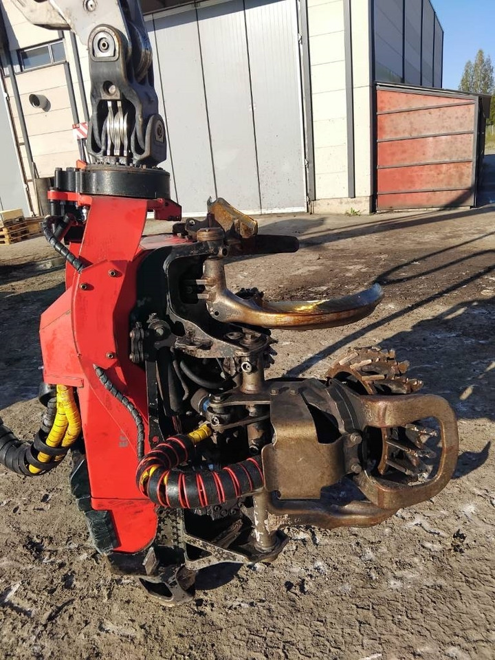 آلة حصاد الأشجار Komatsu 901XC: صورة 9 آلة حصاد الأشجار Komatsu 901XC: صورة 9