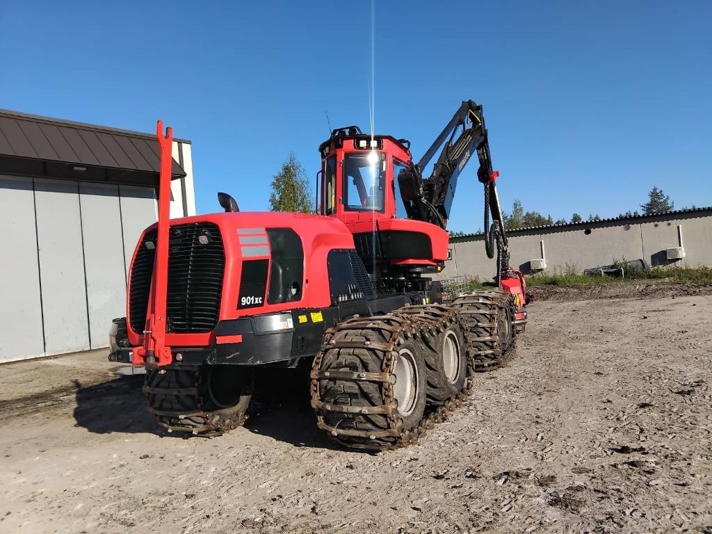 آلة حصاد الأشجار Komatsu 901XC: صورة 11 آلة حصاد الأشجار Komatsu 901XC: صورة 11