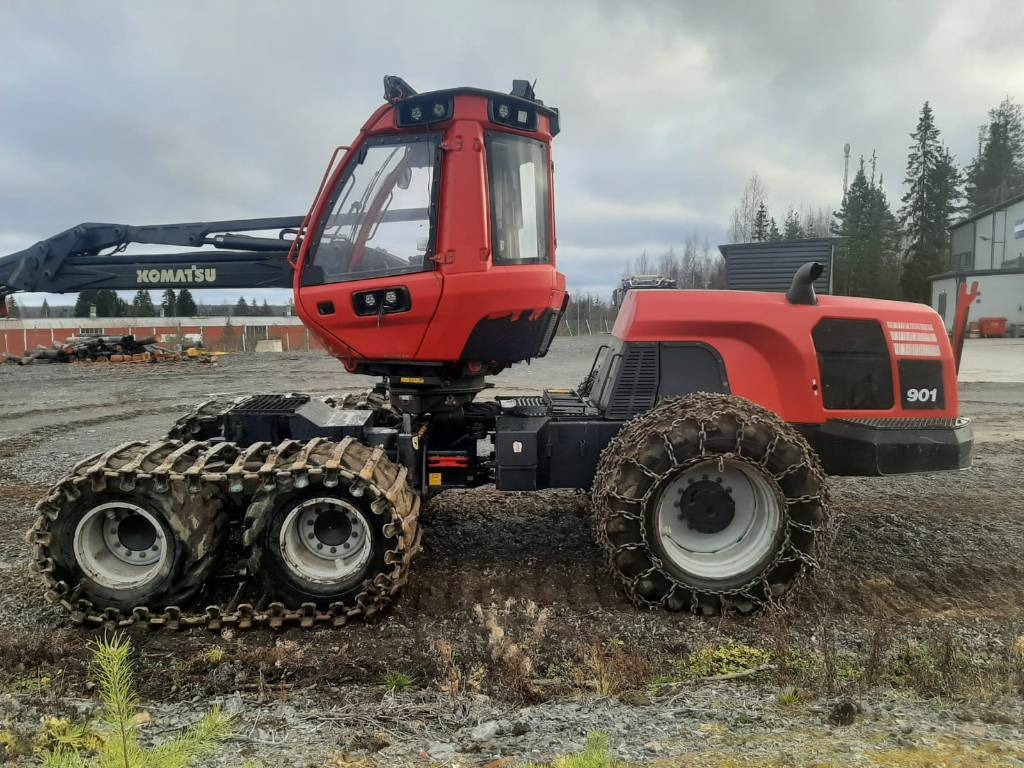 Komatsu 901 - آلة حصاد الأشجار: صورة 1 Komatsu 901 - آلة حصاد الأشجار: صورة 1