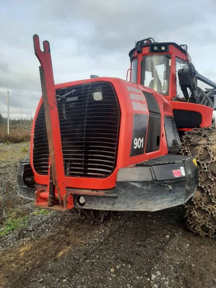 Komatsu 901 - آلة حصاد الأشجار: صورة 2 Komatsu 901 - آلة حصاد الأشجار: صورة 2