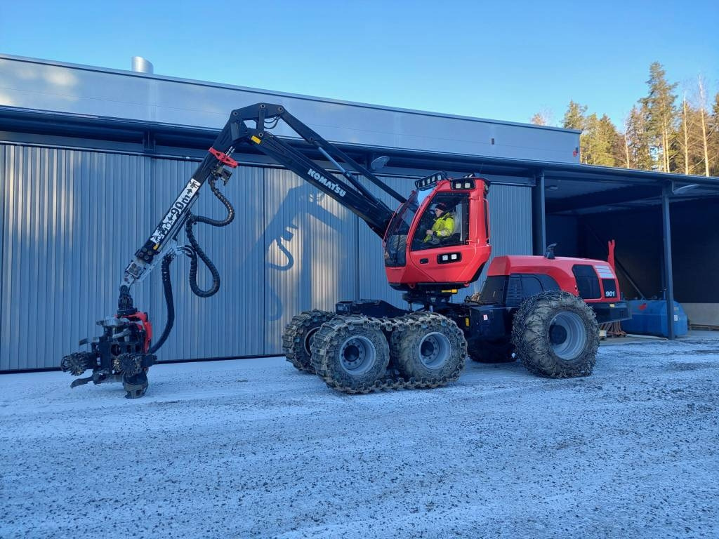 Komatsu 901 - آلة حصاد الأشجار: صورة 3 Komatsu 901 - آلة حصاد الأشجار: صورة 3