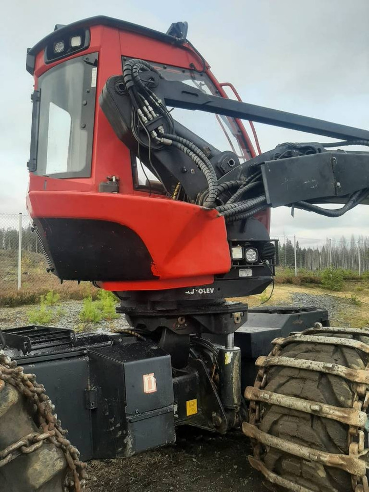 Komatsu 901 - آلة حصاد الأشجار: صورة 3 Komatsu 901 - آلة حصاد الأشجار: صورة 3