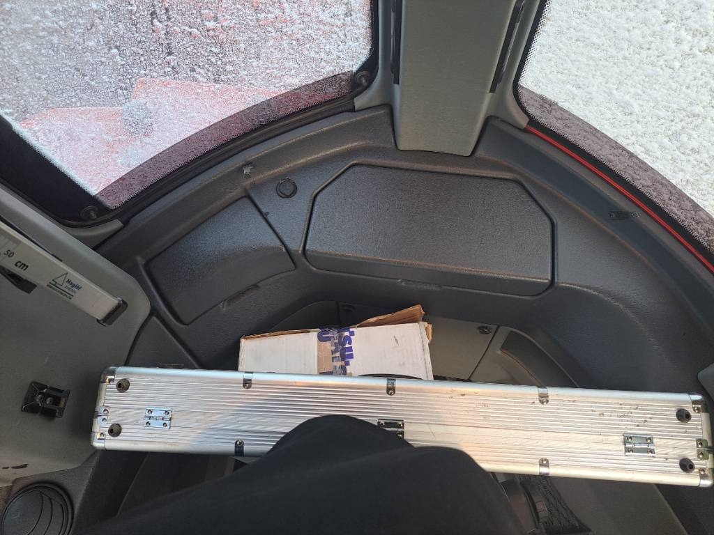 Komatsu 901xc - آلة حصاد الأشجار: صورة 3 Komatsu 901xc - آلة حصاد الأشجار: صورة 3