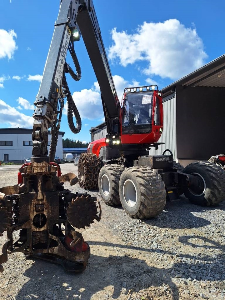 Komatsu 931 - آلة حصاد الأشجار: صورة 2 Komatsu 931 - آلة حصاد الأشجار: صورة 2