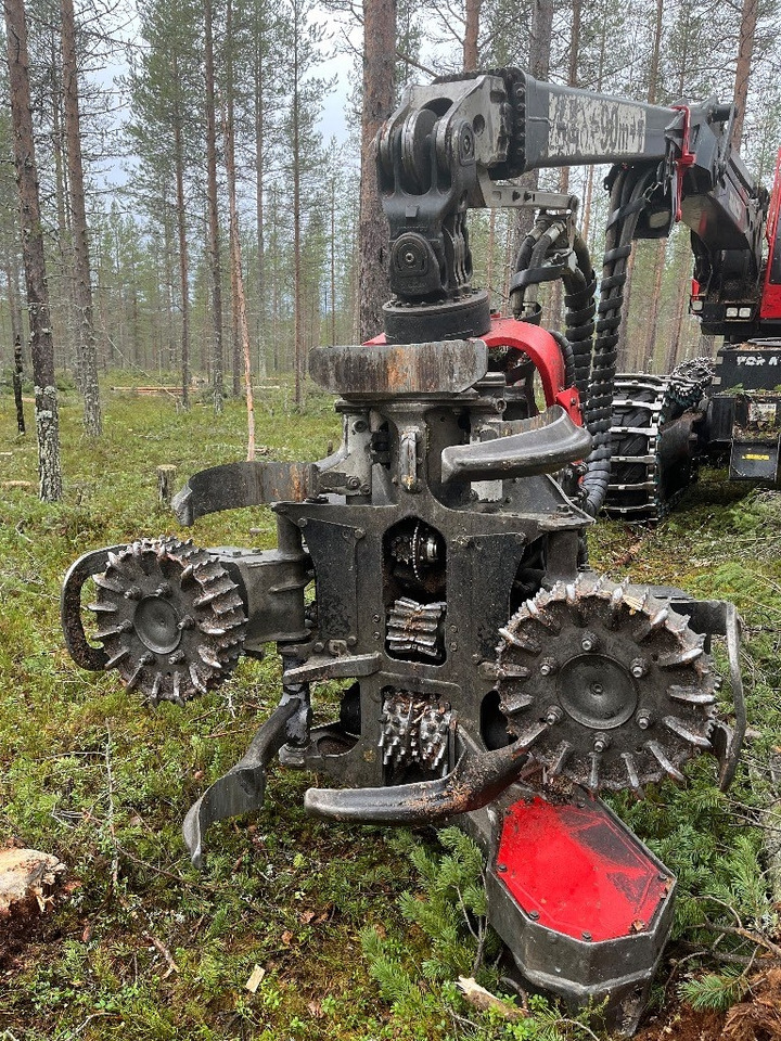 Komatsu 931 - آلة حصاد الأشجار: صورة 1 Komatsu 931 - آلة حصاد الأشجار: صورة 1