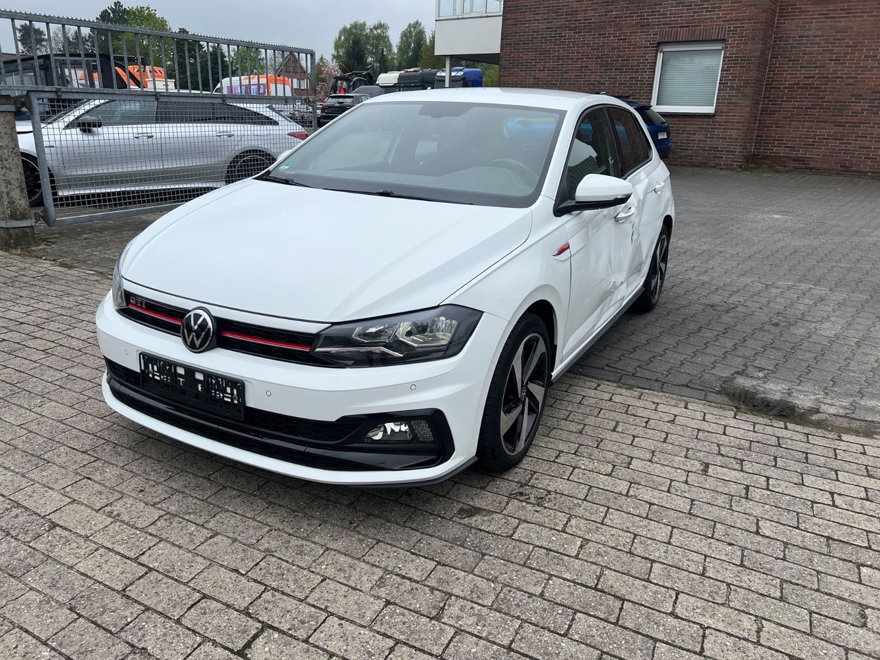Volkswagen Polo VI GTI - سيارة: صورة 1 Volkswagen Polo VI GTI - سيارة: صورة 1