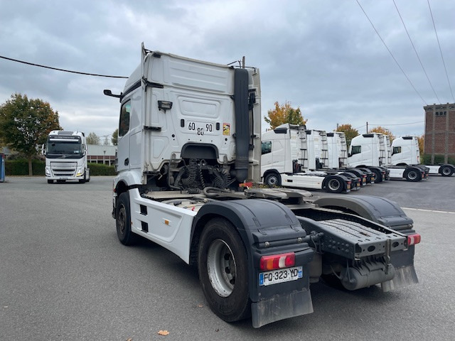 Mercedes-Benz Actros - رأس تريلا: صورة 4 Mercedes-Benz Actros - رأس تريلا: صورة 4