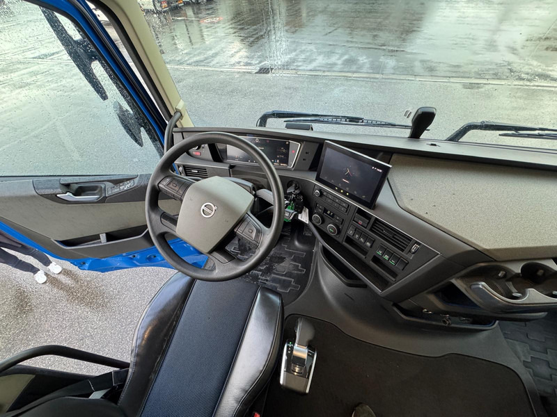 Volvo FH - رأس تريلا: صورة 2 Volvo FH - رأس تريلا: صورة 2