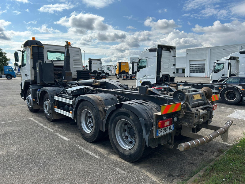 Volvo FMX - شاحنة برافعة خطافية: صورة 4 Volvo FMX - شاحنة برافعة خطافية: صورة 4