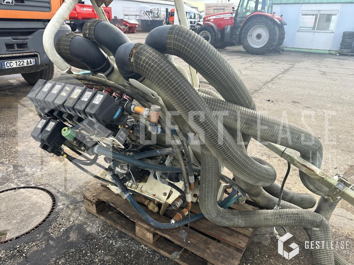 BOBARD JET 7000 - رشاش معلق على جرار: صورة 4 BOBARD JET 7000 - رشاش معلق على جرار: صورة 4