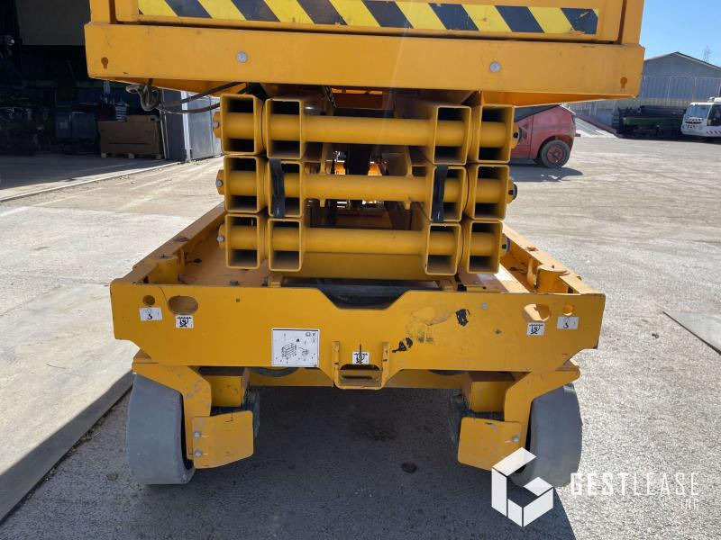 Genie GS-2646 - مرفاع مقصي: صورة 5 Genie GS-2646 - مرفاع مقصي: صورة 5