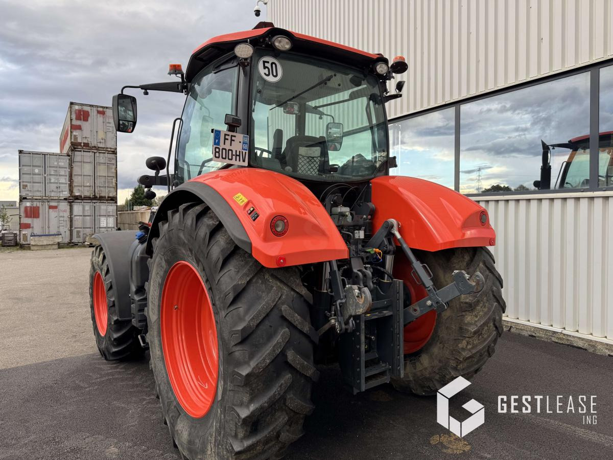 Kubota M6121 - جرار: صورة 2 Kubota M6121 - جرار: صورة 2