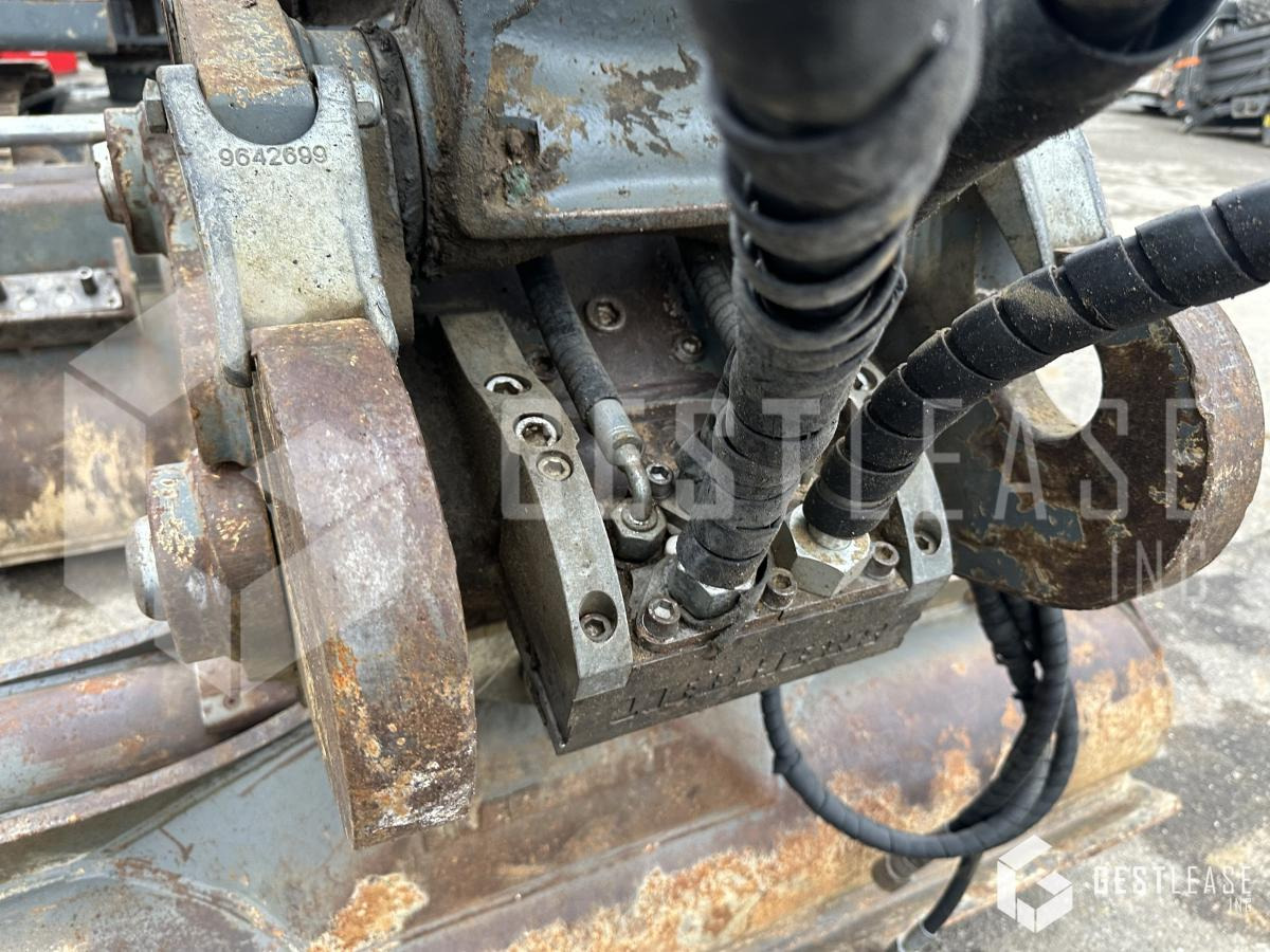 Liebherr R926 COMPACT - حفار زاحف: صورة 5 Liebherr R926 COMPACT - حفار زاحف: صورة 5