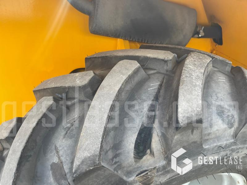 آلة رفع ونقل تلسكوبية Merlo P40.17: صورة 9 آلة رفع ونقل تلسكوبية Merlo P40.17: صورة 9