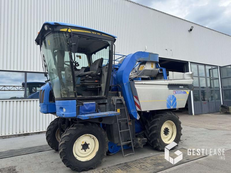 New Holland VL6050 - آلة حصد العنب: صورة 1 New Holland VL6050 - آلة حصد العنب: صورة 1