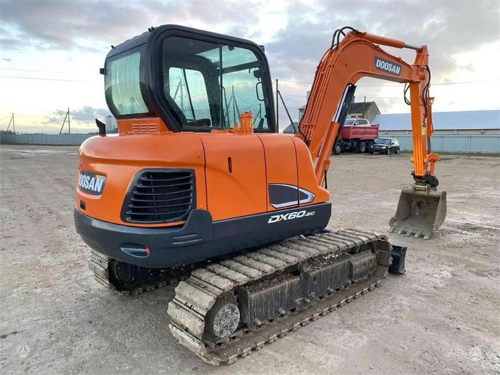 Doosan DX 60 C - حفار صغير: صورة 4 Doosan DX 60 C - حفار صغير: صورة 4