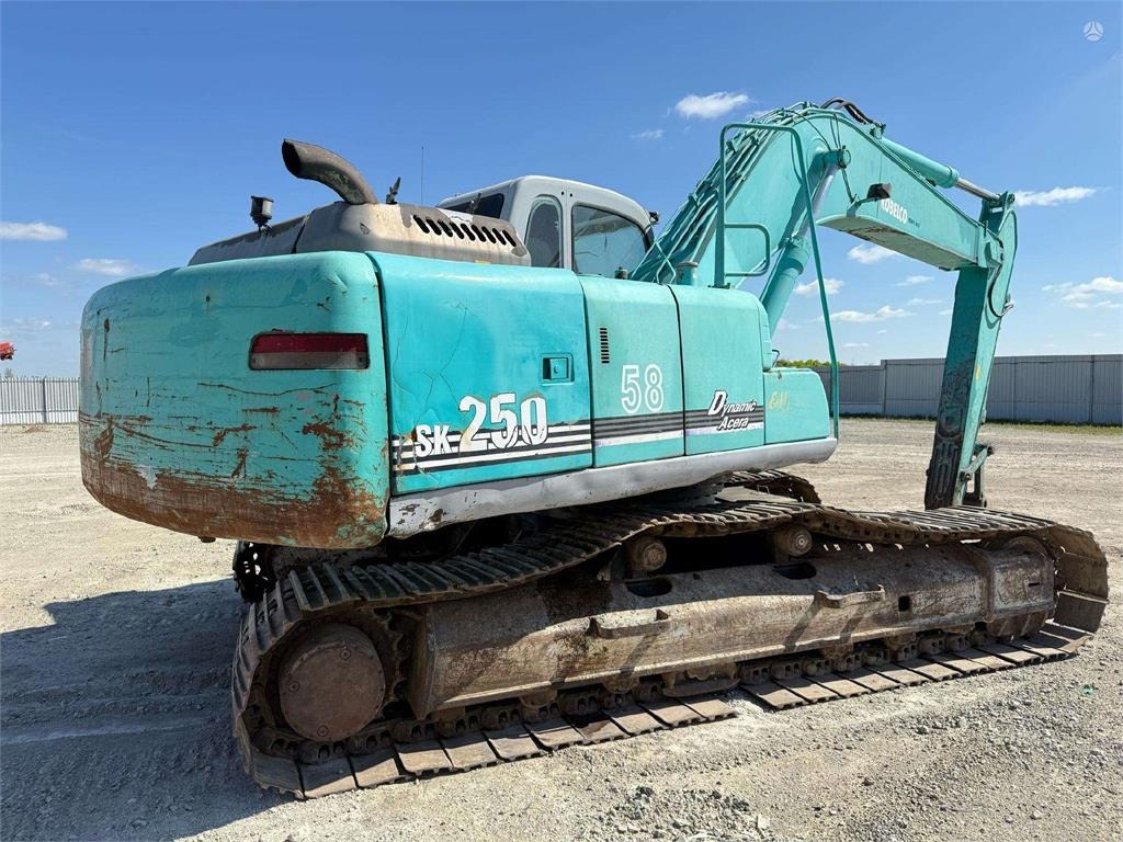 Kobelco SK 250 NLC-6 FOR SPARE PARTS - حفار زاحف: صورة 3 Kobelco SK 250 NLC-6 FOR SPARE PARTS - حفار زاحف: صورة 3