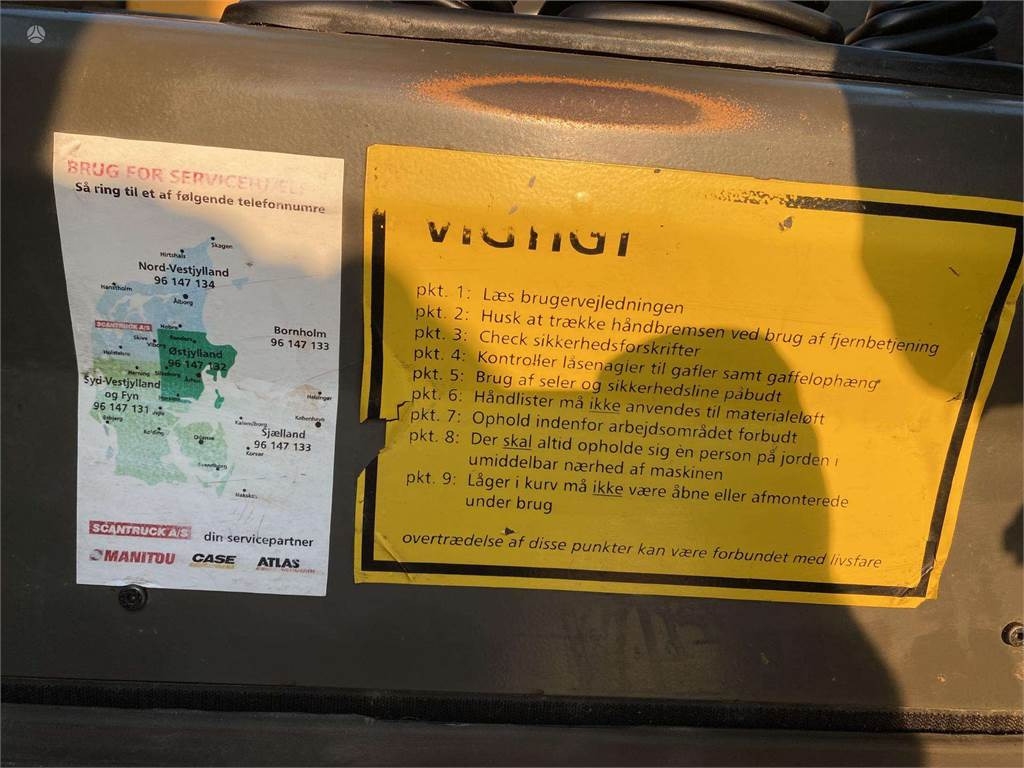 آلة رفع ونقل تلسكوبية Manitou MT 1337 SLT: صورة 15