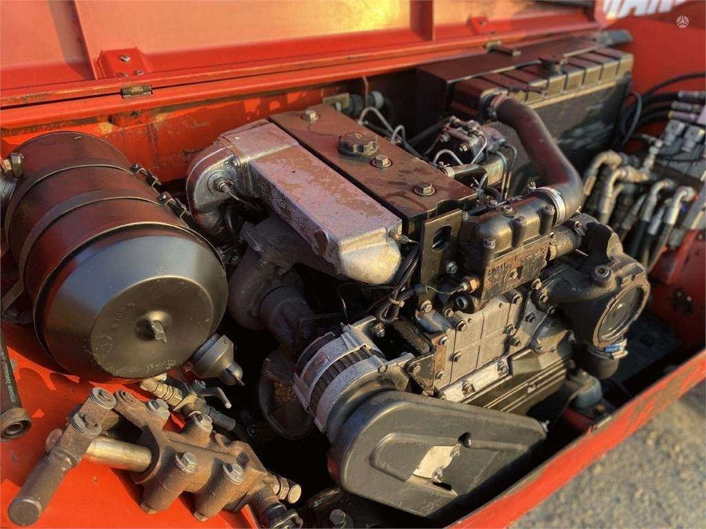 آلة رفع ونقل تلسكوبية Manitou MT 1337 SLT: صورة 9