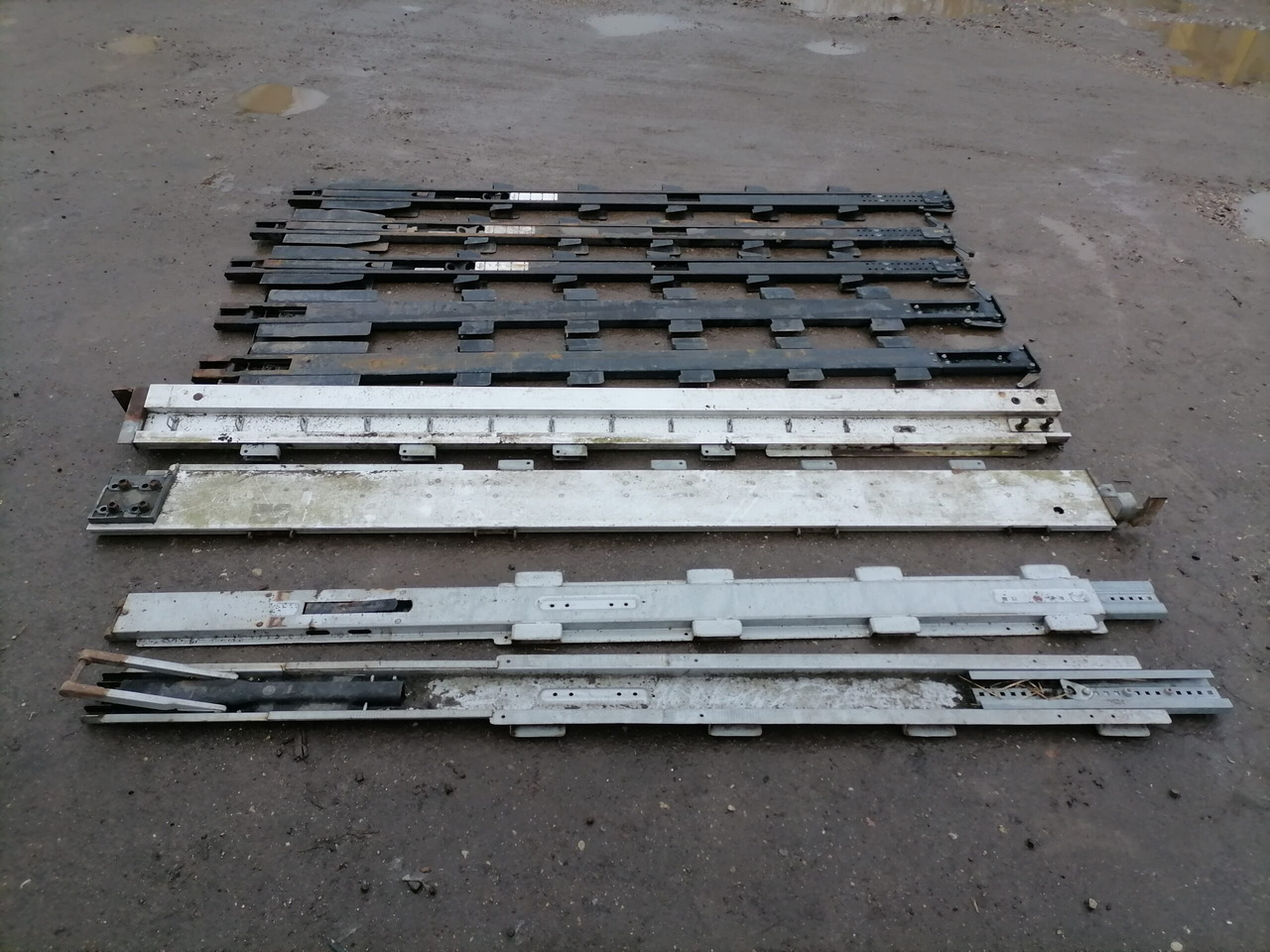 KRONE Haagise tugipostid 515068374 - قطع غيار عامة - شاحنة: صورة 2 KRONE Haagise tugipostid 515068374 - قطع غيار عامة - شاحنة: صورة 2