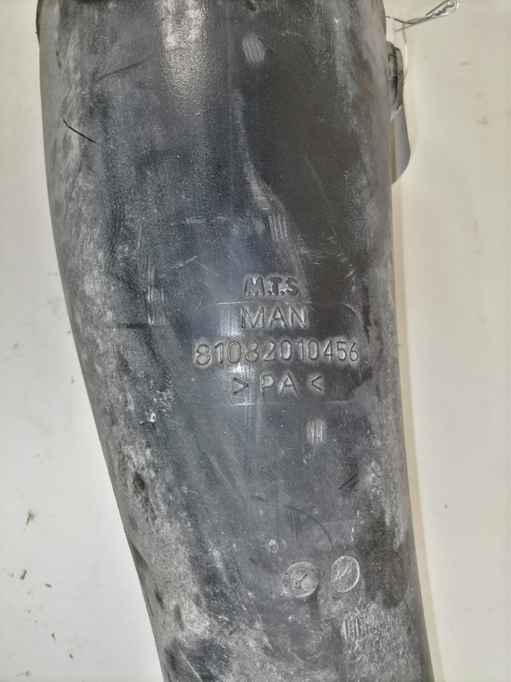 MAN Air intake 81082010456 - نظام سحب الهواء - شاحنة: صورة 4 MAN Air intake 81082010456 - نظام سحب الهواء - شاحنة: صورة 4