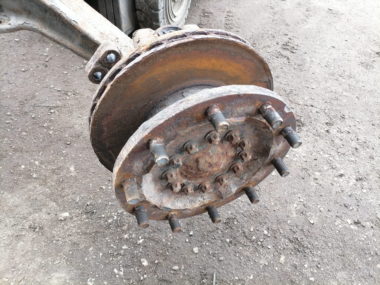 MAN Axel housing 81441013143 - لمحور الأمامي - شاحنة: صورة 2 MAN Axel housing 81441013143 - لمحور الأمامي - شاحنة: صورة 2