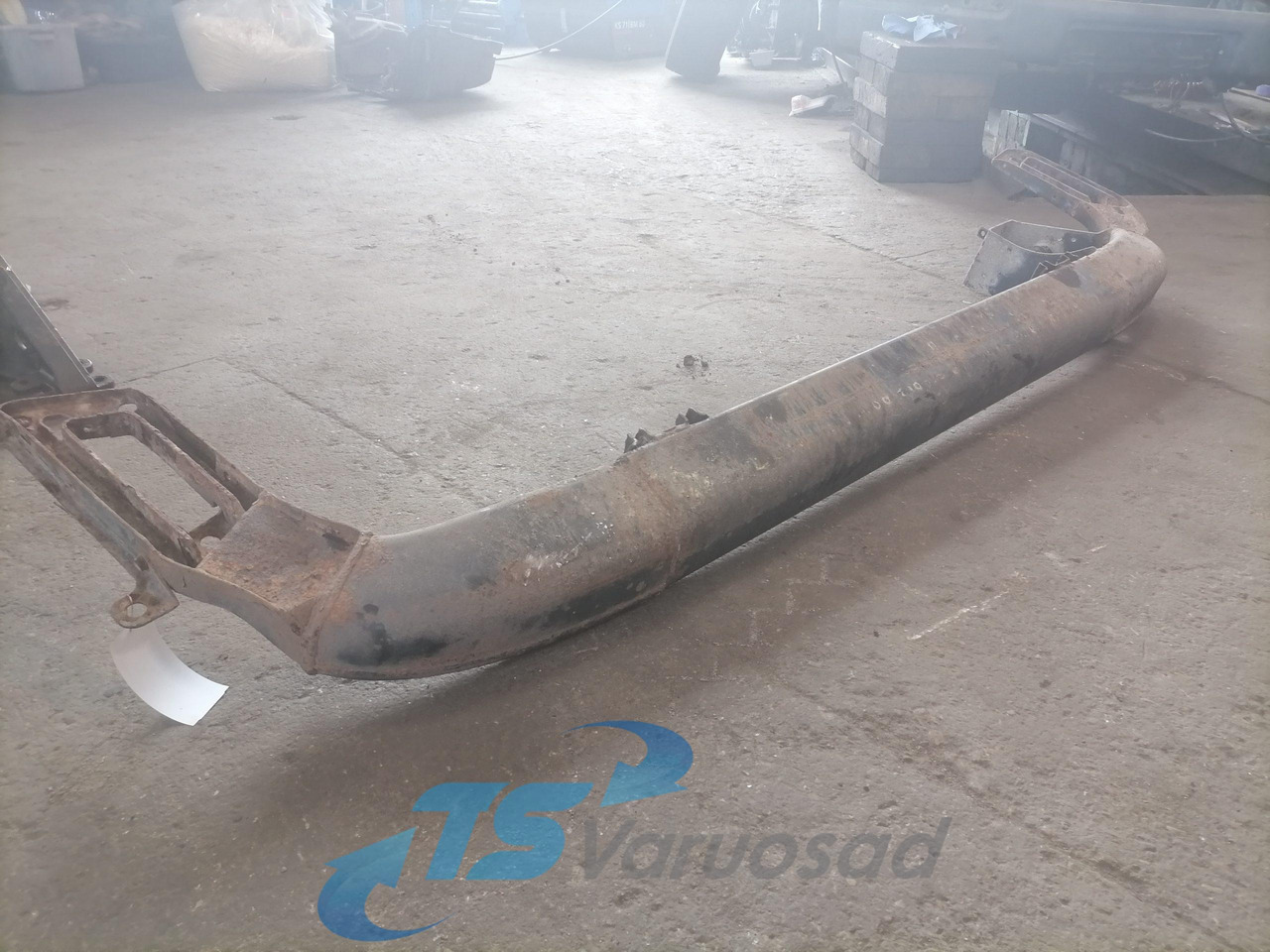 MAN Bumper 81416505013 - مصد - شاحنة: صورة 2 MAN Bumper 81416505013 - مصد - شاحنة: صورة 2