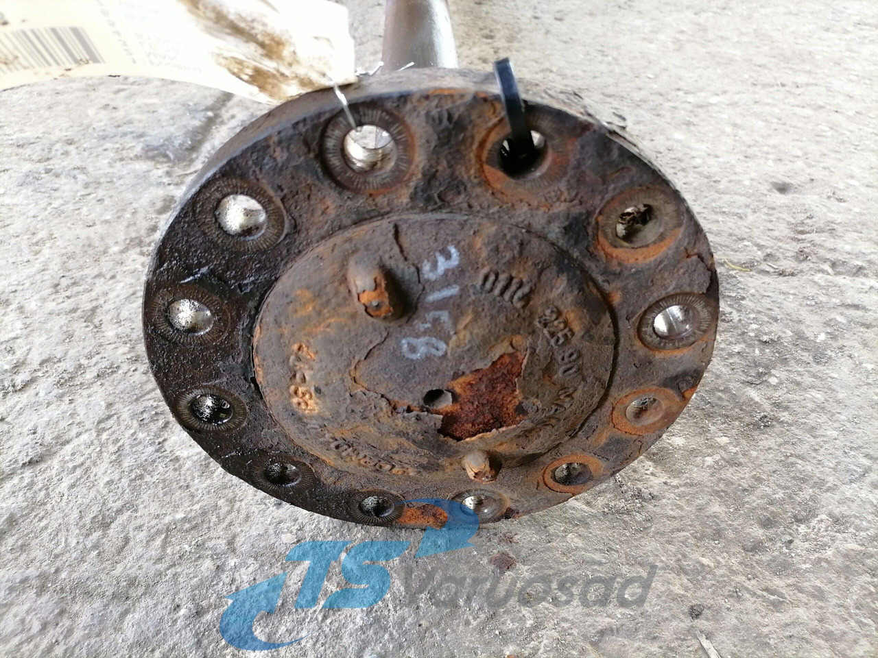 MAN Drive shaft 81355020136 - نصف رمح - شاحنة: صورة 3 MAN Drive shaft 81355020136 - نصف رمح - شاحنة: صورة 3