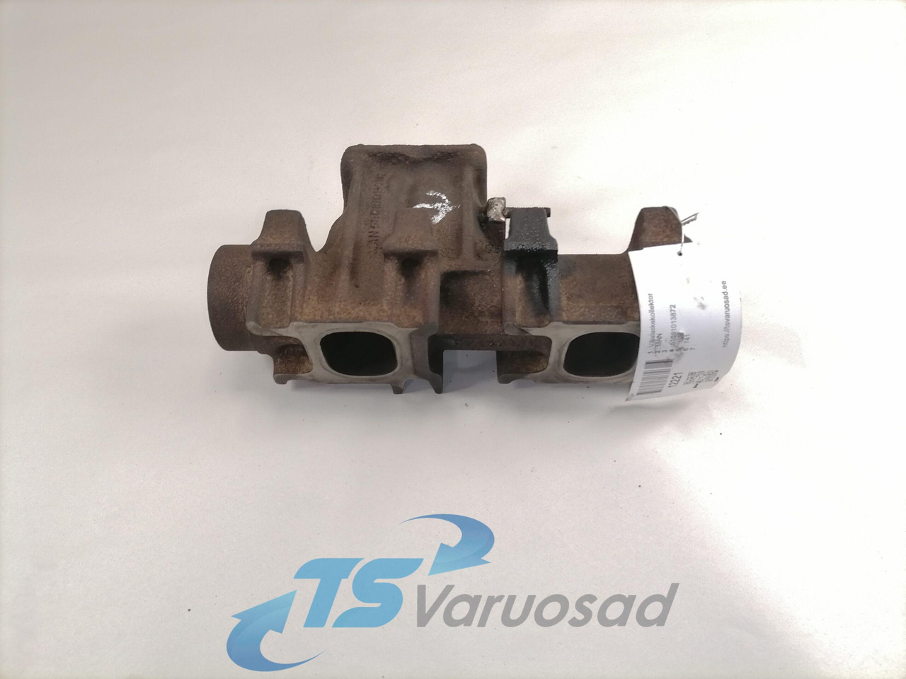 MAN Exhaust mainfold 51081013872 - مشعب العادم - شاحنة: صورة 1 MAN Exhaust mainfold 51081013872 - مشعب العادم - شاحنة: صورة 1