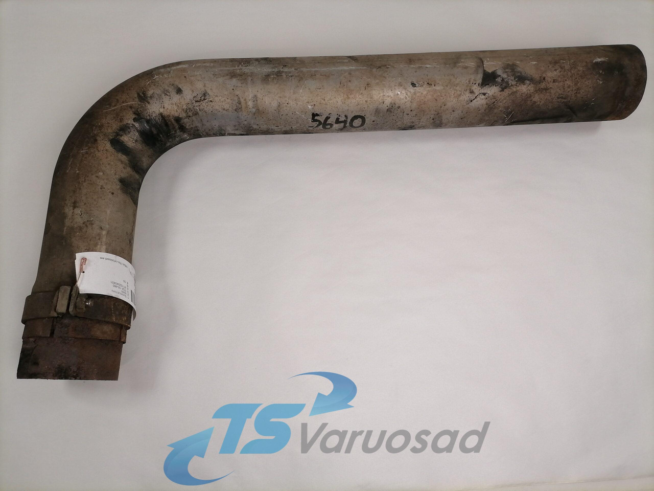 MAN Exhaust pipe 81152040451 - علبة العادم - شاحنة: صورة 1 MAN Exhaust pipe 81152040451 - علبة العادم - شاحنة: صورة 1