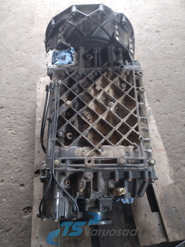 MAN Käigukast 16S-1920TD ( remonditud ) 16S2220TD - علبة التروس و قطع الغيار - شاحنة: صورة 2 MAN Käigukast 16S-1920TD ( remonditud ) 16S2220TD - علبة التروس و قطع الغيار - شاحنة: صورة 2