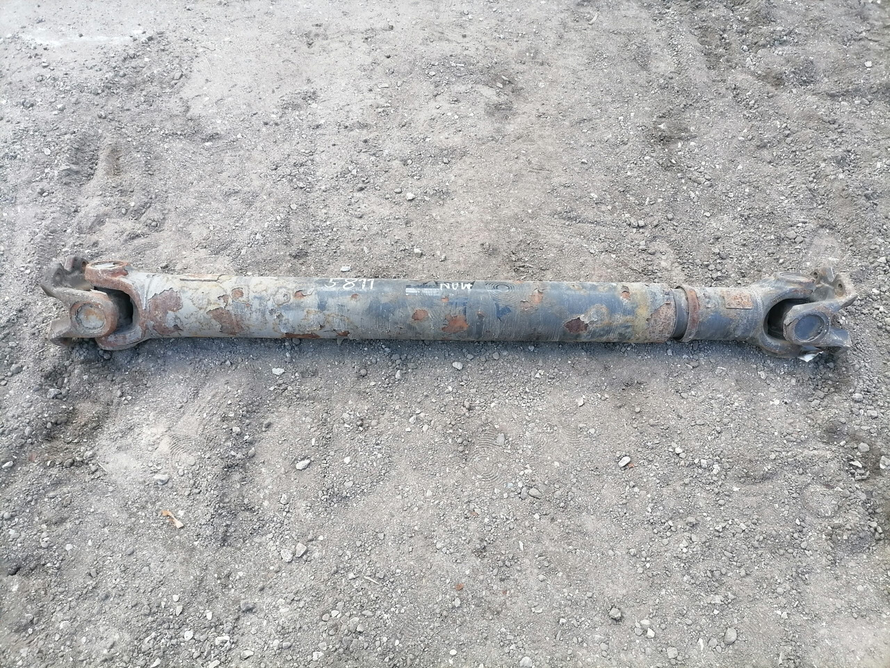 MAN Propeller shaft 81393256152 - عمود الكردان - شاحنة: صورة 2 MAN Propeller shaft 81393256152 - عمود الكردان - شاحنة: صورة 2