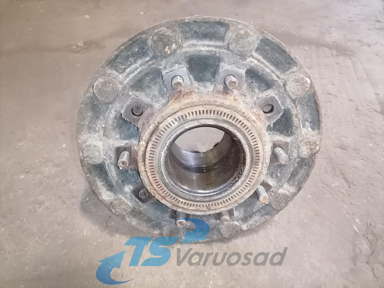 MAN Rear axel hub 81357010155 - محور - شاحنة: صورة 2 MAN Rear axel hub 81357010155 - محور - شاحنة: صورة 2