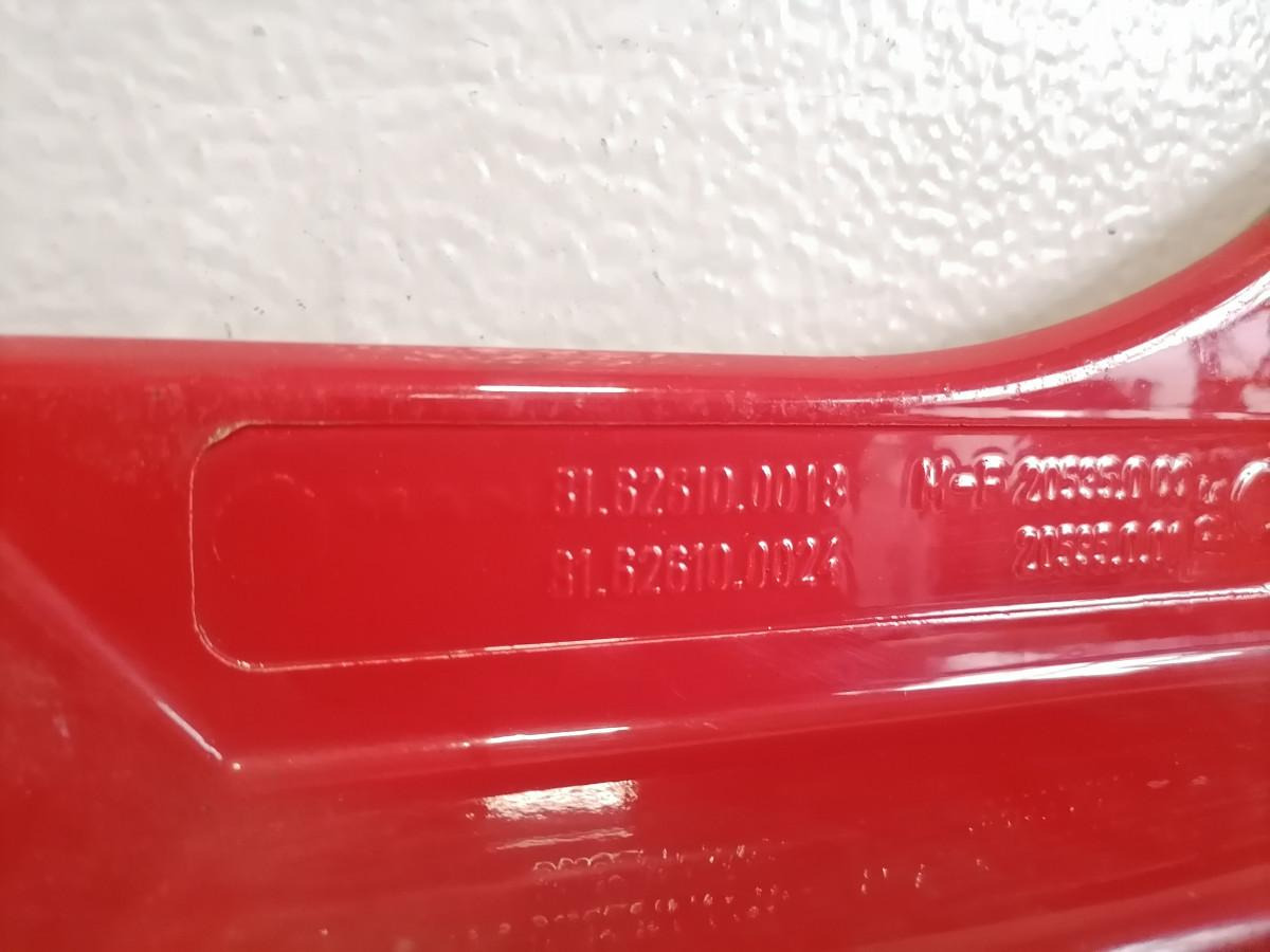 MAN Ukse pikendus, parem 81626100018 - باب و قطع الغيار - شاحنة: صورة 2 MAN Ukse pikendus, parem 81626100018 - باب و قطع الغيار - شاحنة: صورة 2