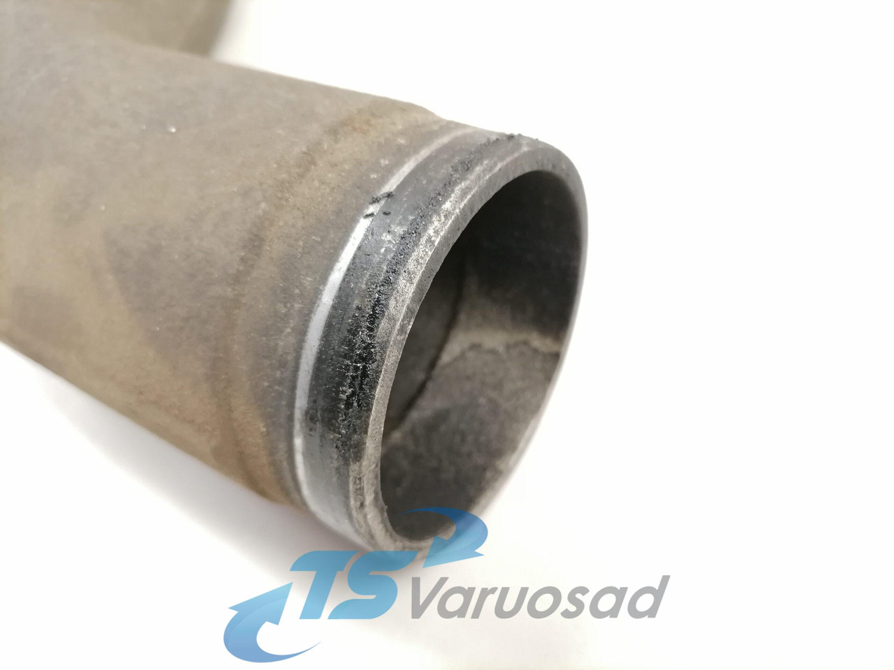 MAN intercooler pipe 51094113442 - مبرد هواء الشحن - شاحنة: صورة 4 MAN intercooler pipe 51094113442 - مبرد هواء الشحن - شاحنة: صورة 4