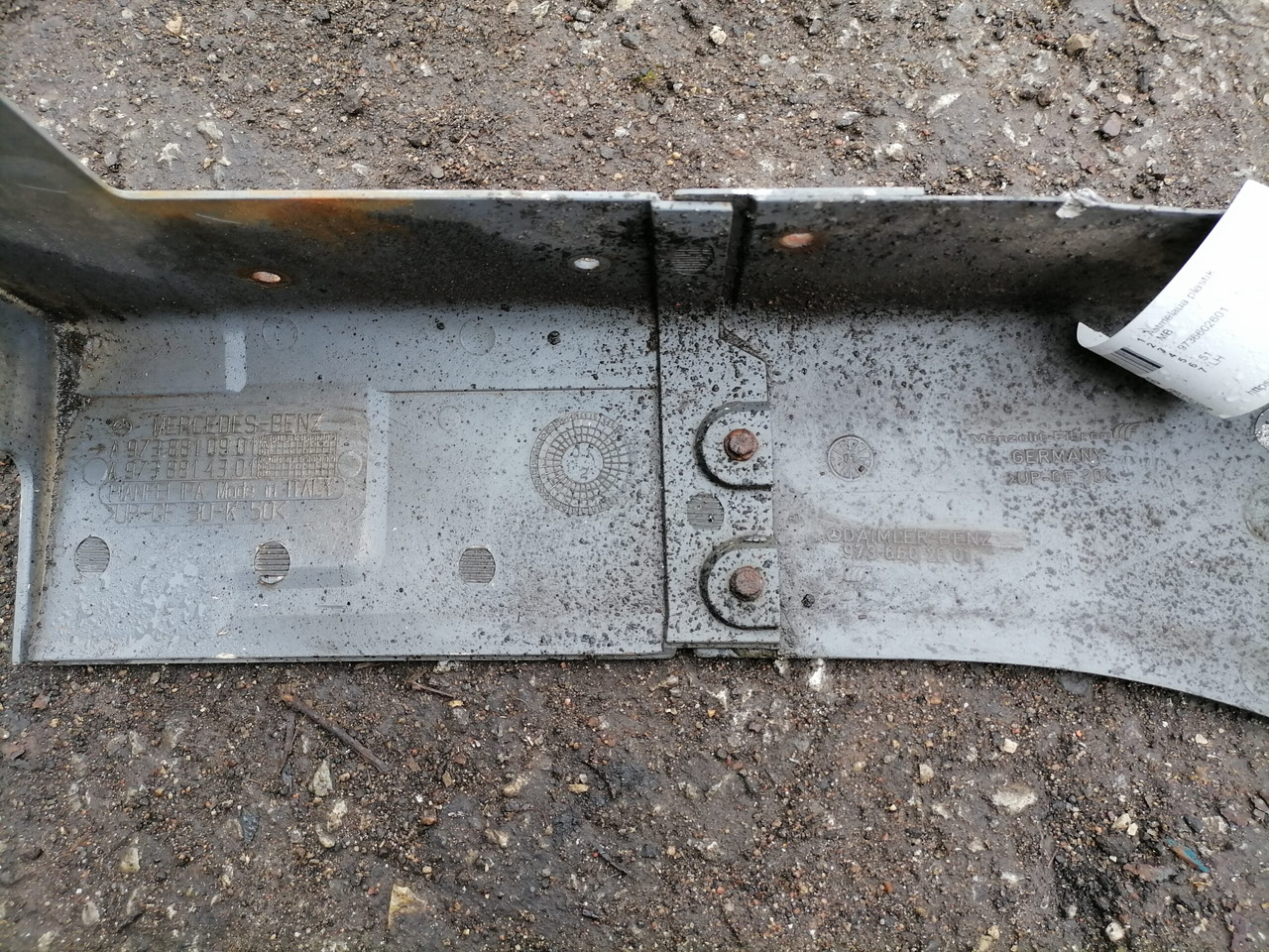 MB Astmelaua plastik 9736602601 - موطئ القدم - شاحنة: صورة 4 MB Astmelaua plastik 9736602601 - موطئ القدم - شاحنة: صورة 4