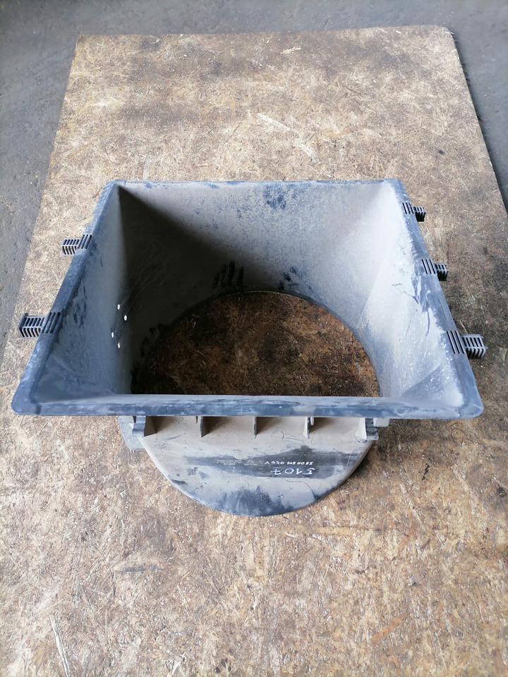 MB Fan shroud 9705050055 - مشعاع - شاحنة: صورة 2 MB Fan shroud 9705050055 - مشعاع - شاحنة: صورة 2