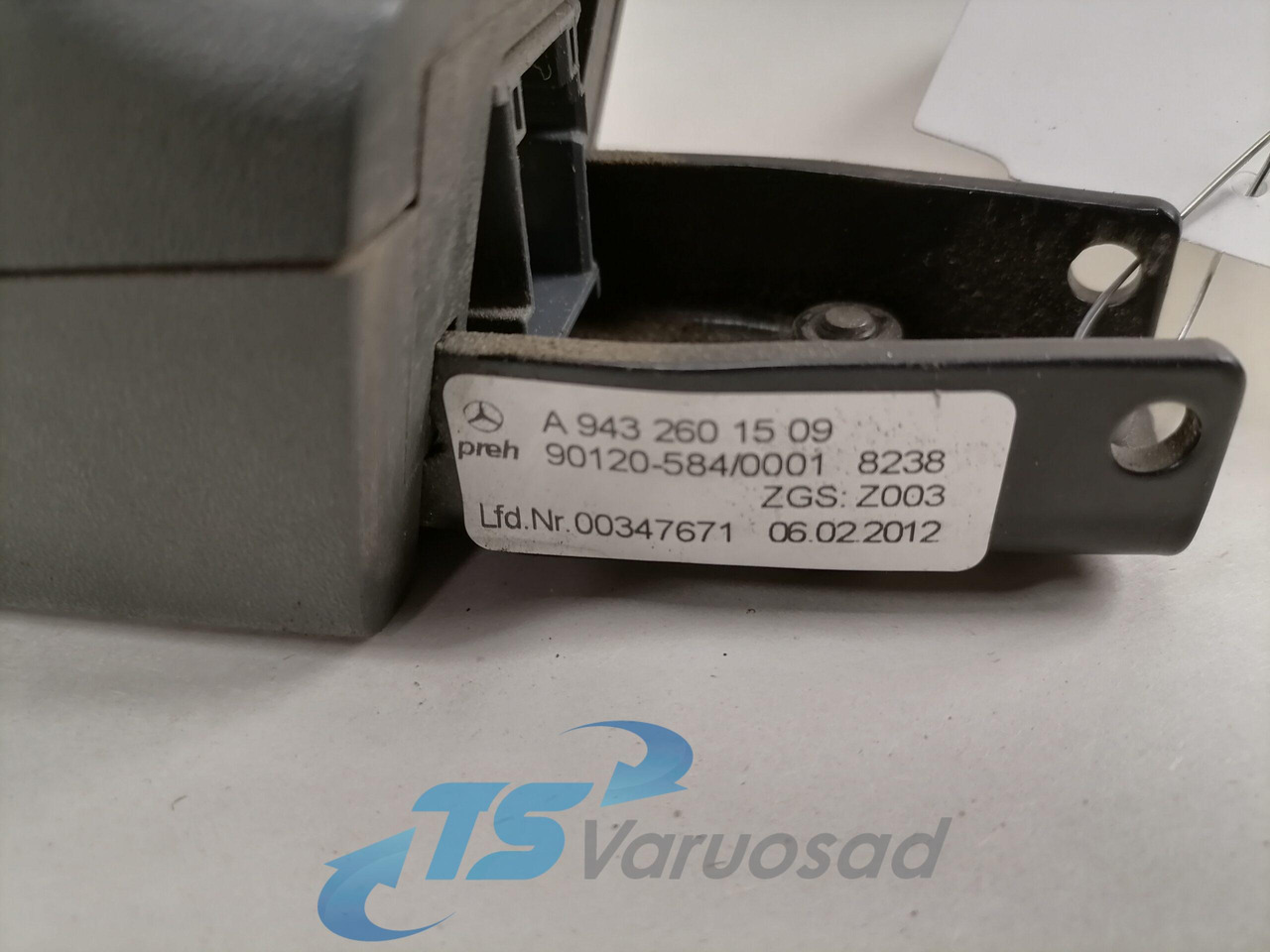 MB Gear control 9432601509 - علبة التروس و قطع الغيار - شاحنة: صورة 4 MB Gear control 9432601509 - علبة التروس و قطع الغيار - شاحنة: صورة 4