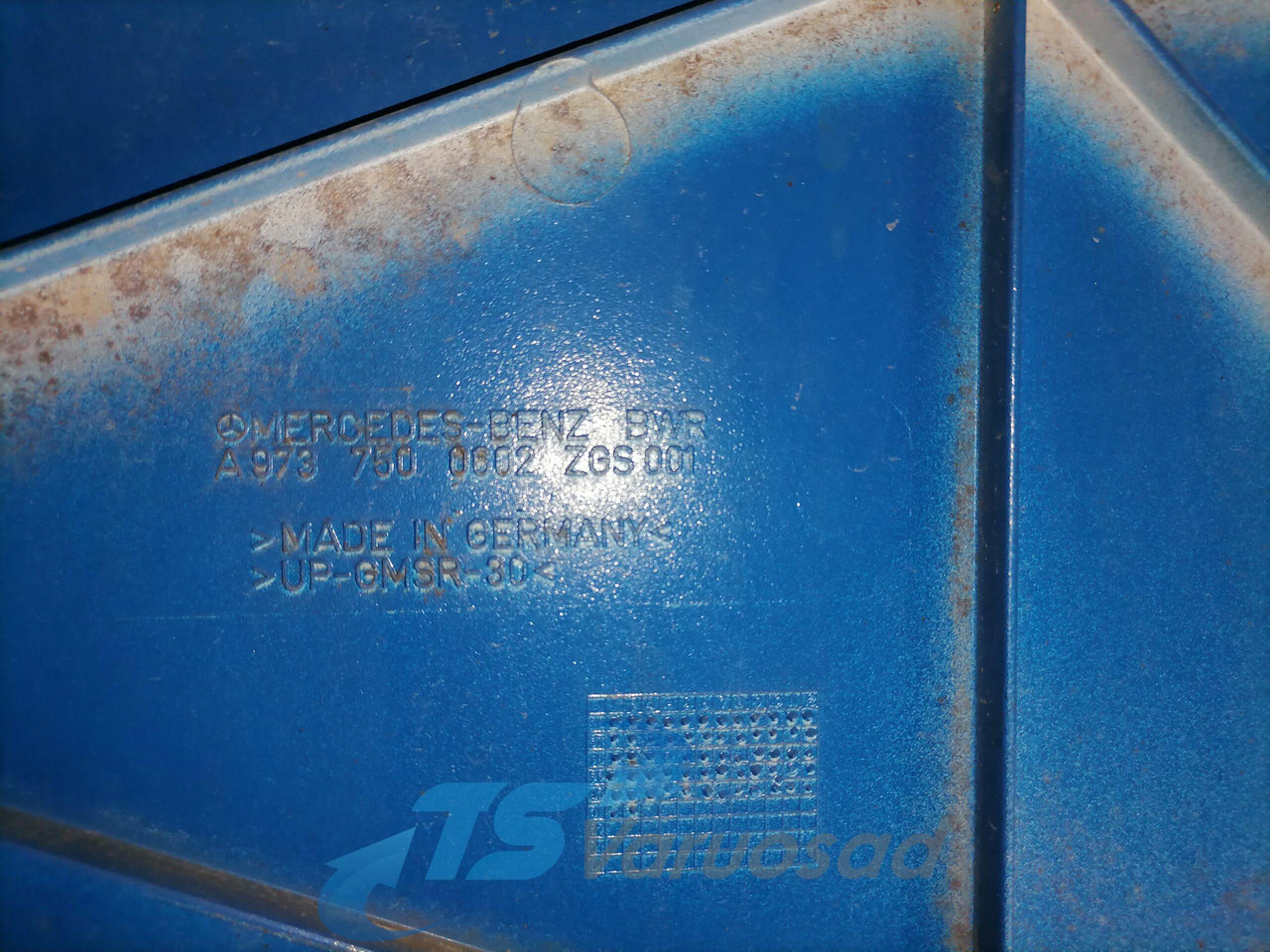 MB Iluvõre A9737500602 - شبكة تهوية - شاحنة: صورة 3 MB Iluvõre A9737500602 - شبكة تهوية - شاحنة: صورة 3