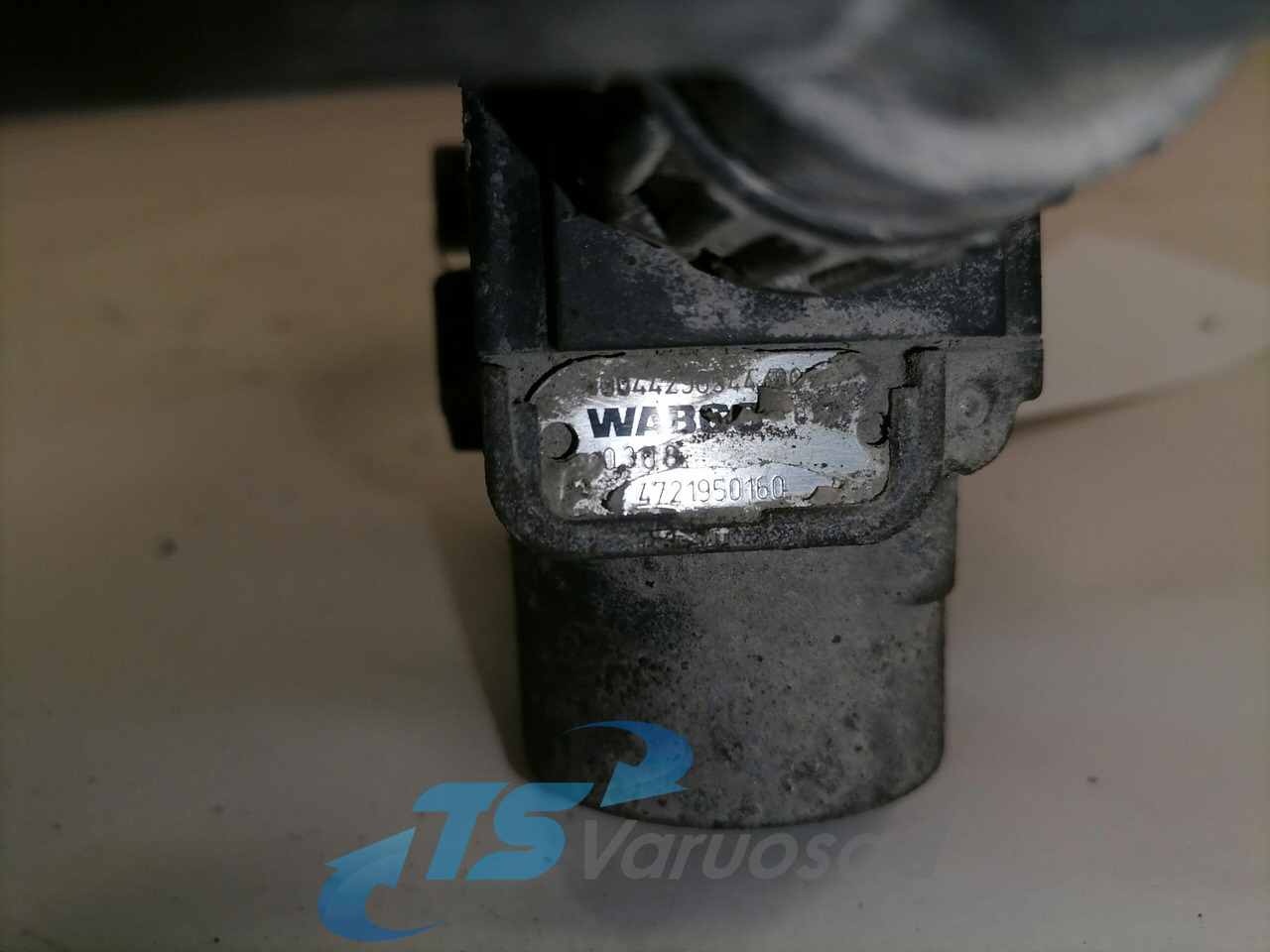Mercedes-Benz ABS brake valve 0044296544 - صمام الفرامل - شاحنة: صورة 3 Mercedes-Benz ABS brake valve 0044296544 - صمام الفرامل - شاحنة: صورة 3