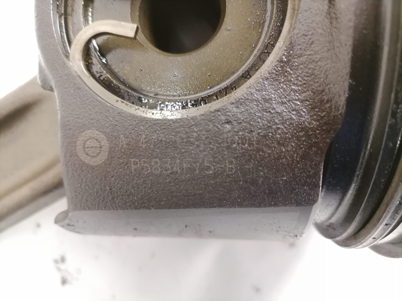 Mercedes-Benz Connecting rod + piston A4710371601 - مكابس/ حلقات/ جلب - شاحنة: صورة 5 Mercedes-Benz Connecting rod + piston A4710371601 - مكابس/ حلقات/ جلب - شاحنة: صورة 5