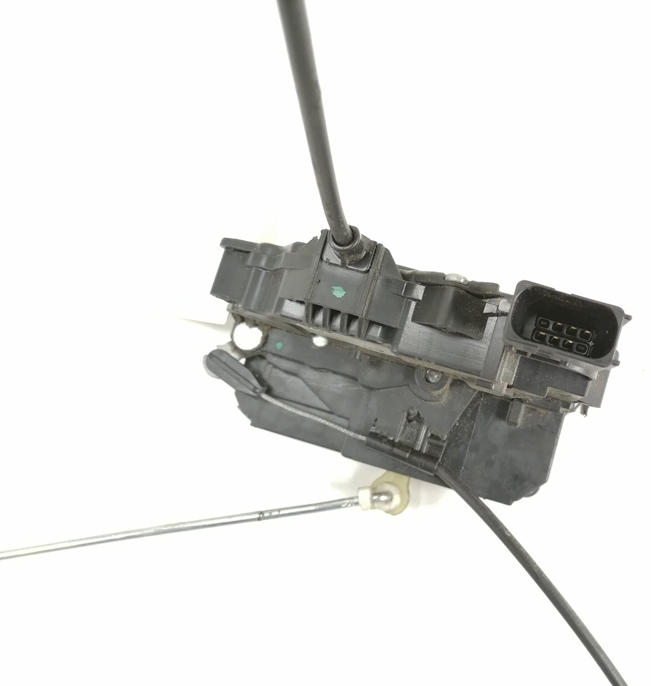 Mercedes-Benz Door lock A9607230001 - باب و قطع الغيار - شاحنة: صورة 4 Mercedes-Benz Door lock A9607230001 - باب و قطع الغيار - شاحنة: صورة 4