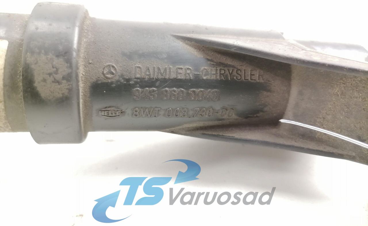 Mercedes-Benz Headlight washer system A9438600048 - مساحة الزجاج الأمامي - شاحنة: صورة 3 Mercedes-Benz Headlight washer system A9438600048 - مساحة الزجاج الأمامي - شاحنة: صورة 3