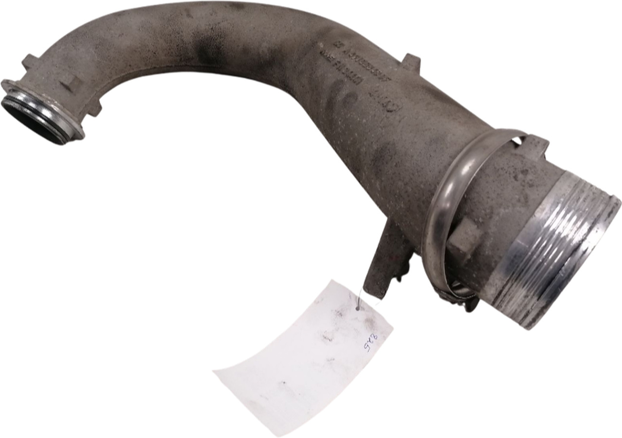 Mercedes-Benz intercooler pipe A4710984907 - مبرد هواء الشحن - شاحنة: صورة 1 Mercedes-Benz intercooler pipe A4710984907 - مبرد هواء الشحن - شاحنة: صورة 1