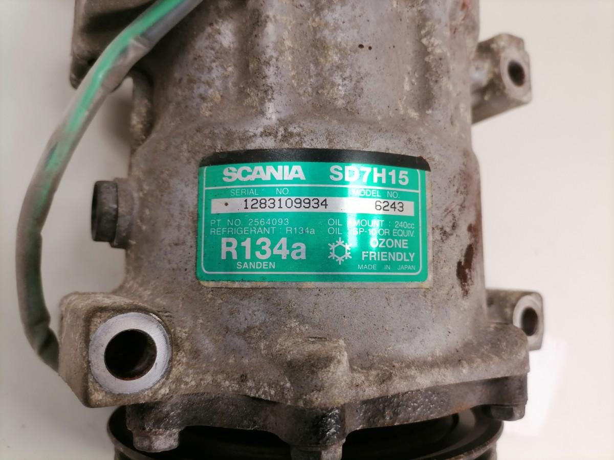 Scania A/C compressor 2564093 - الحرارة/ التهوية - شاحنة: صورة 4 Scania A/C compressor 2564093 - الحرارة/ التهوية - شاحنة: صورة 4